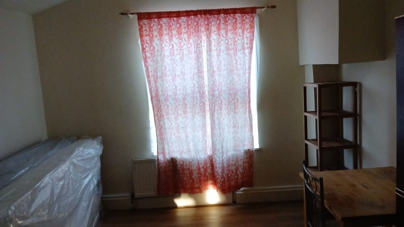 Room Colworth Road in Greater London