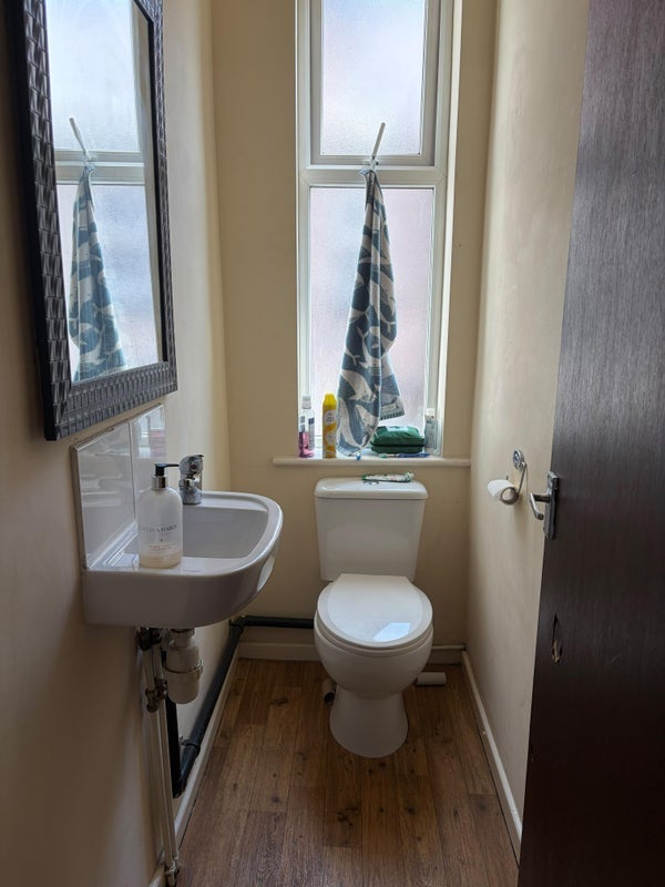 Room Curzon Avenue in Manchester
