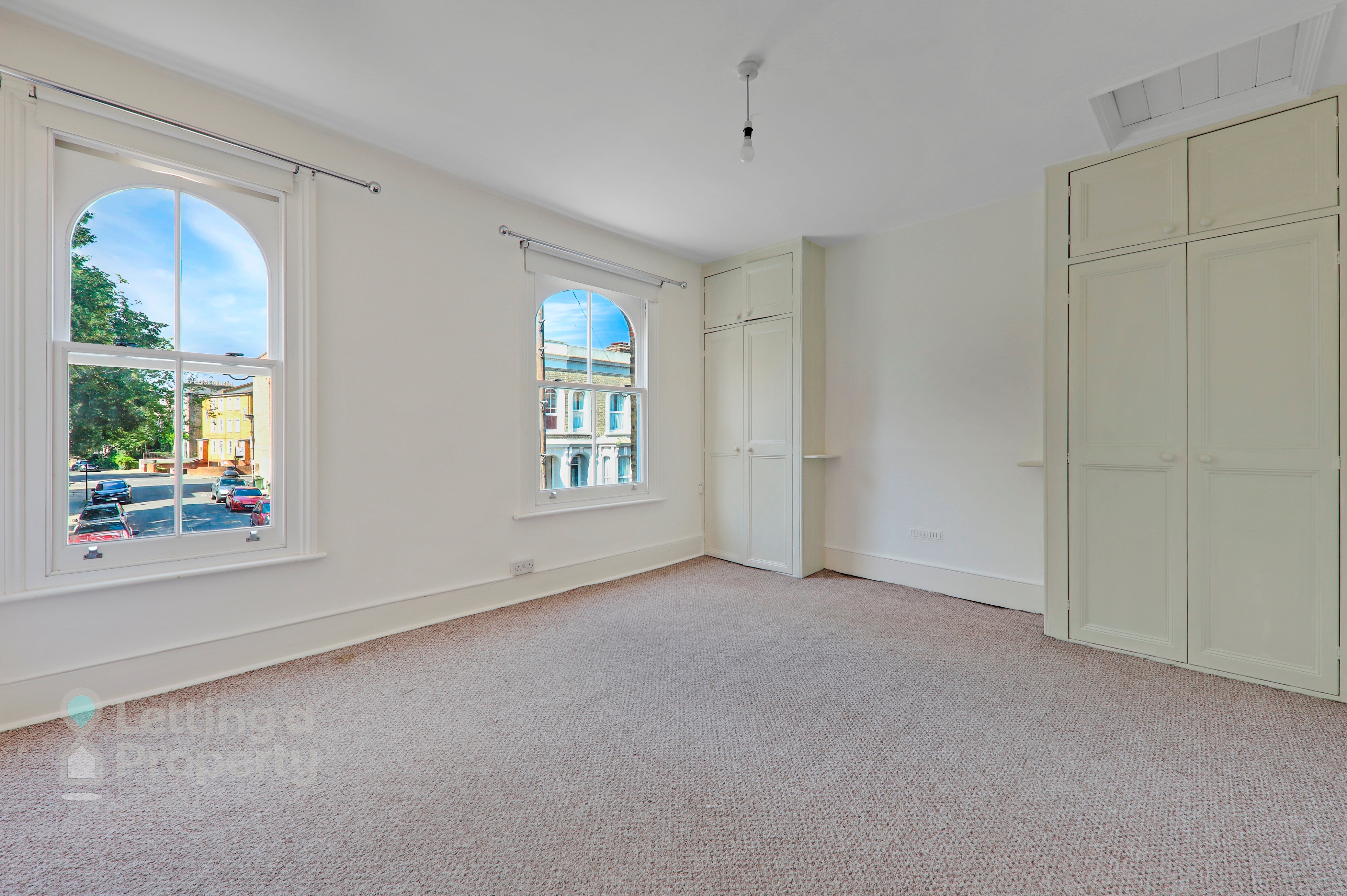 House Mayall Road in Greater London
