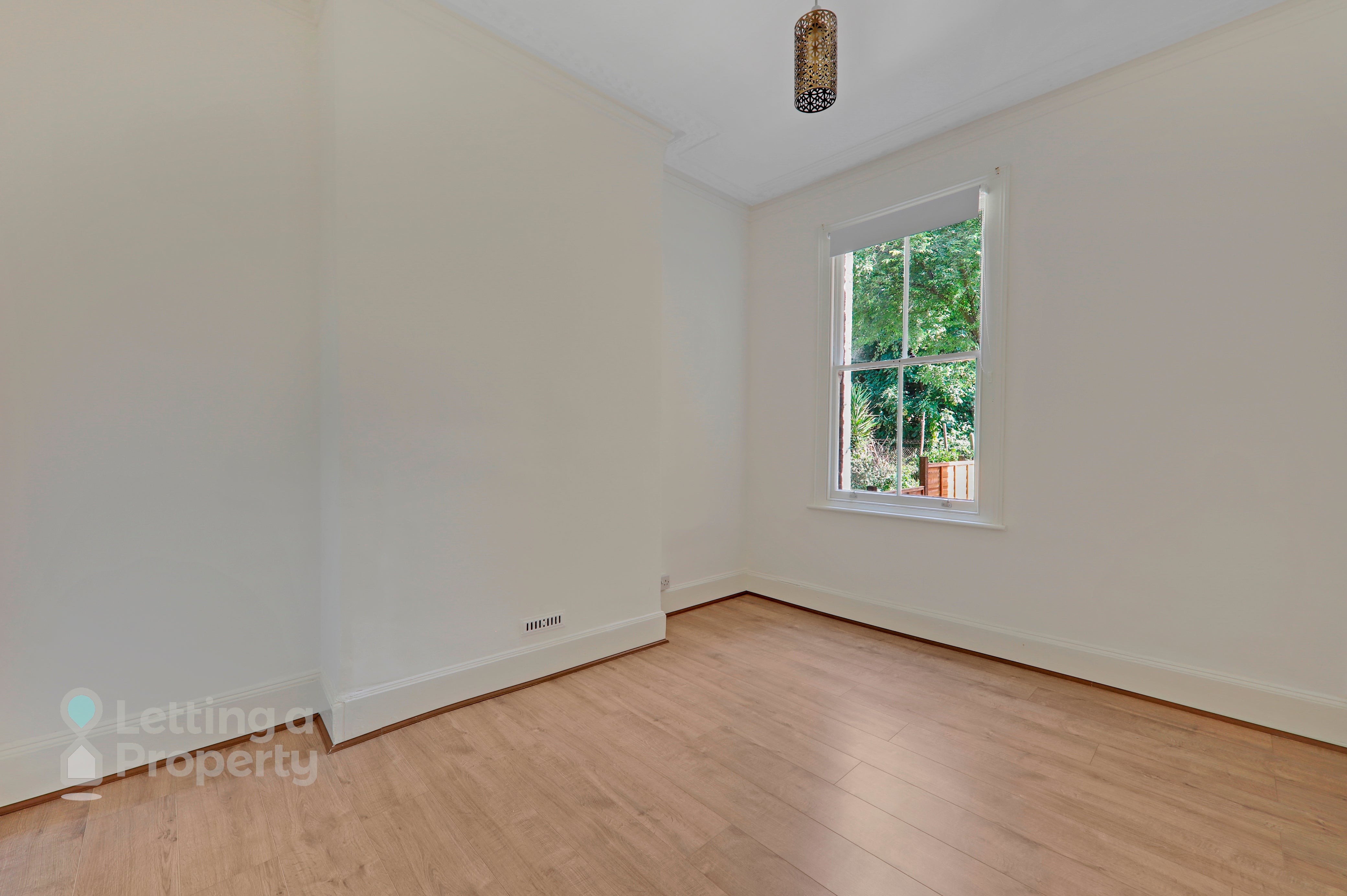 House Mayall Road in Greater London
