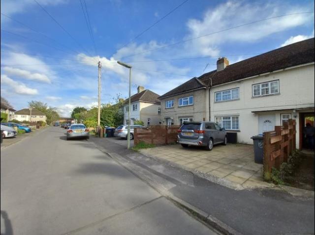House Almond Close in Egham