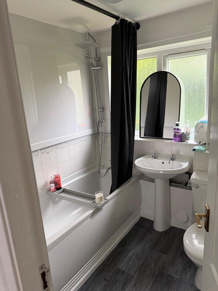 Room Rotherfield Square in Sunderland