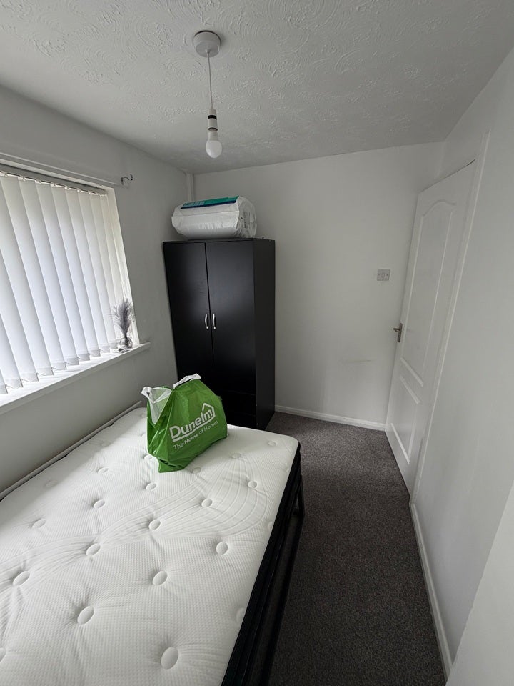 Room Rotherfield Square in Sunderland