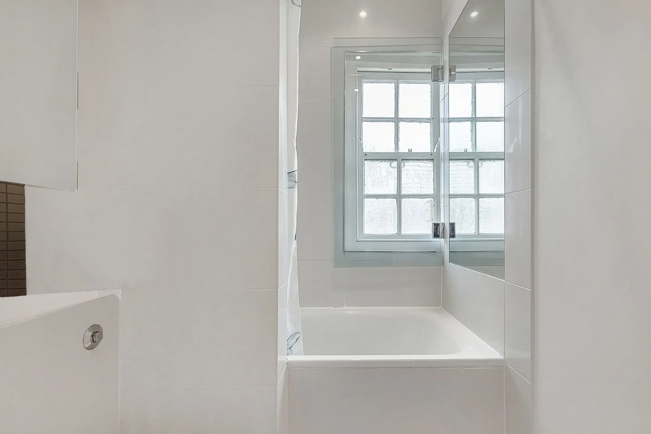Flat Odger Street in Greater London
