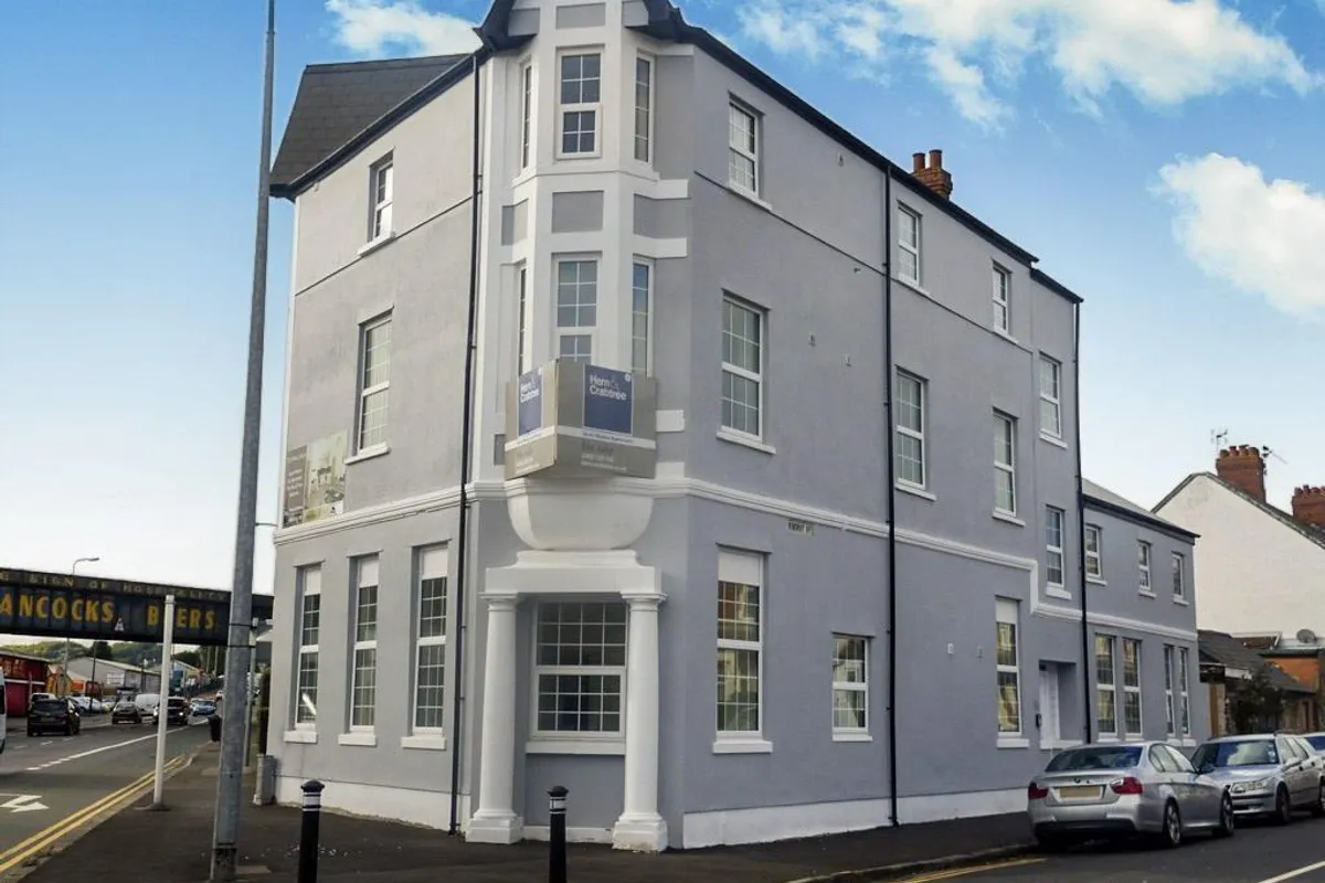 Flat Windway Road in Cardiff