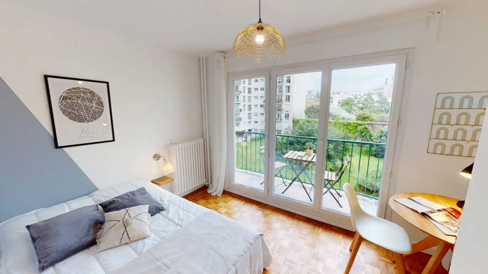 Flat Rue de Fécamp in Paris