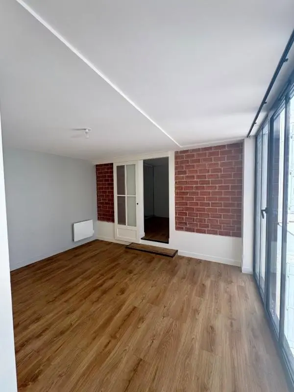 Flat Rue Gambetta in La Rochelle