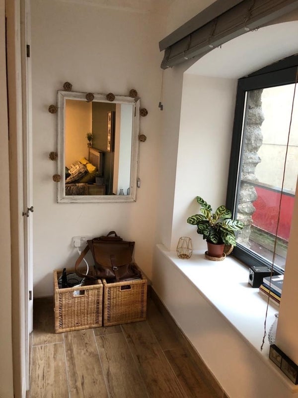 Room Gaunts Lane in Bristol