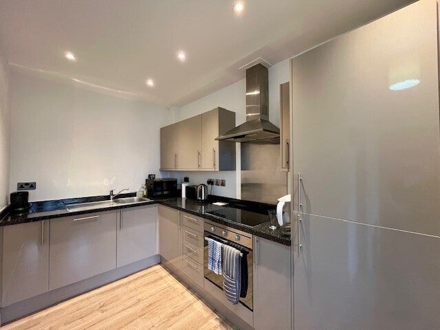 Flat Walton Street in Aylesbury