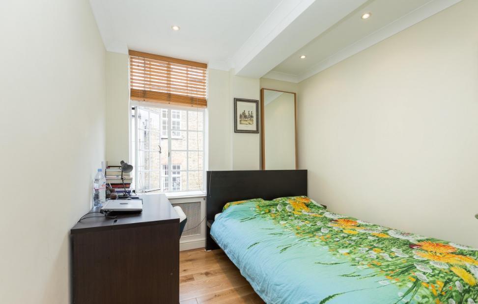 Flat Hallam Street in City of Westminster