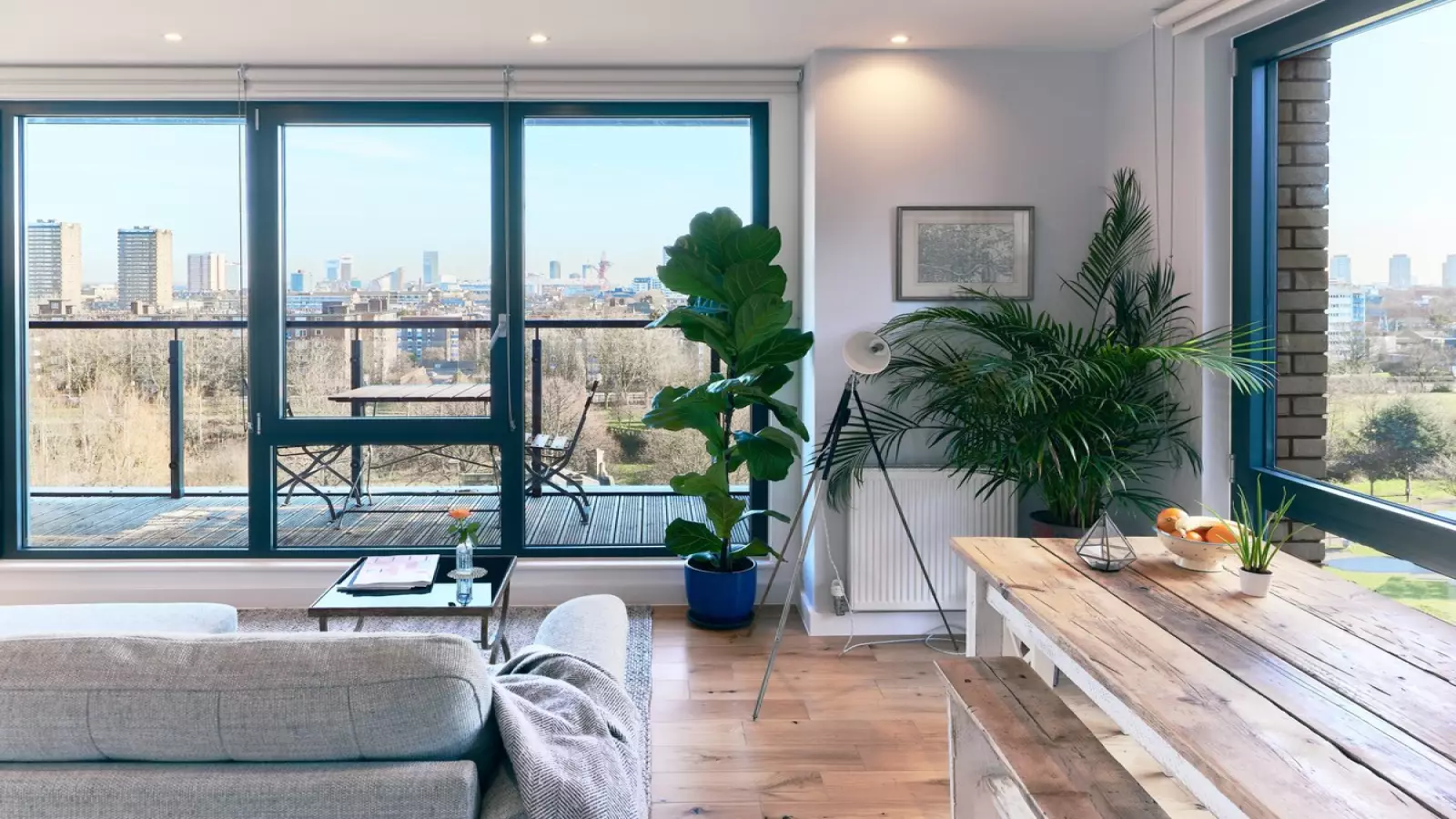Flat Palmers Road in Greater London