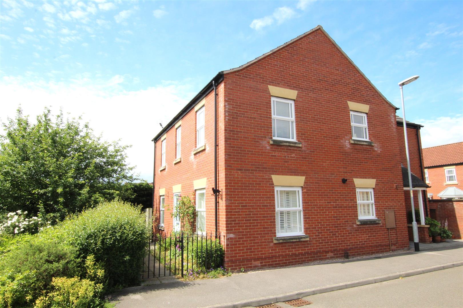 Flat Lime Walk in West Lindsey