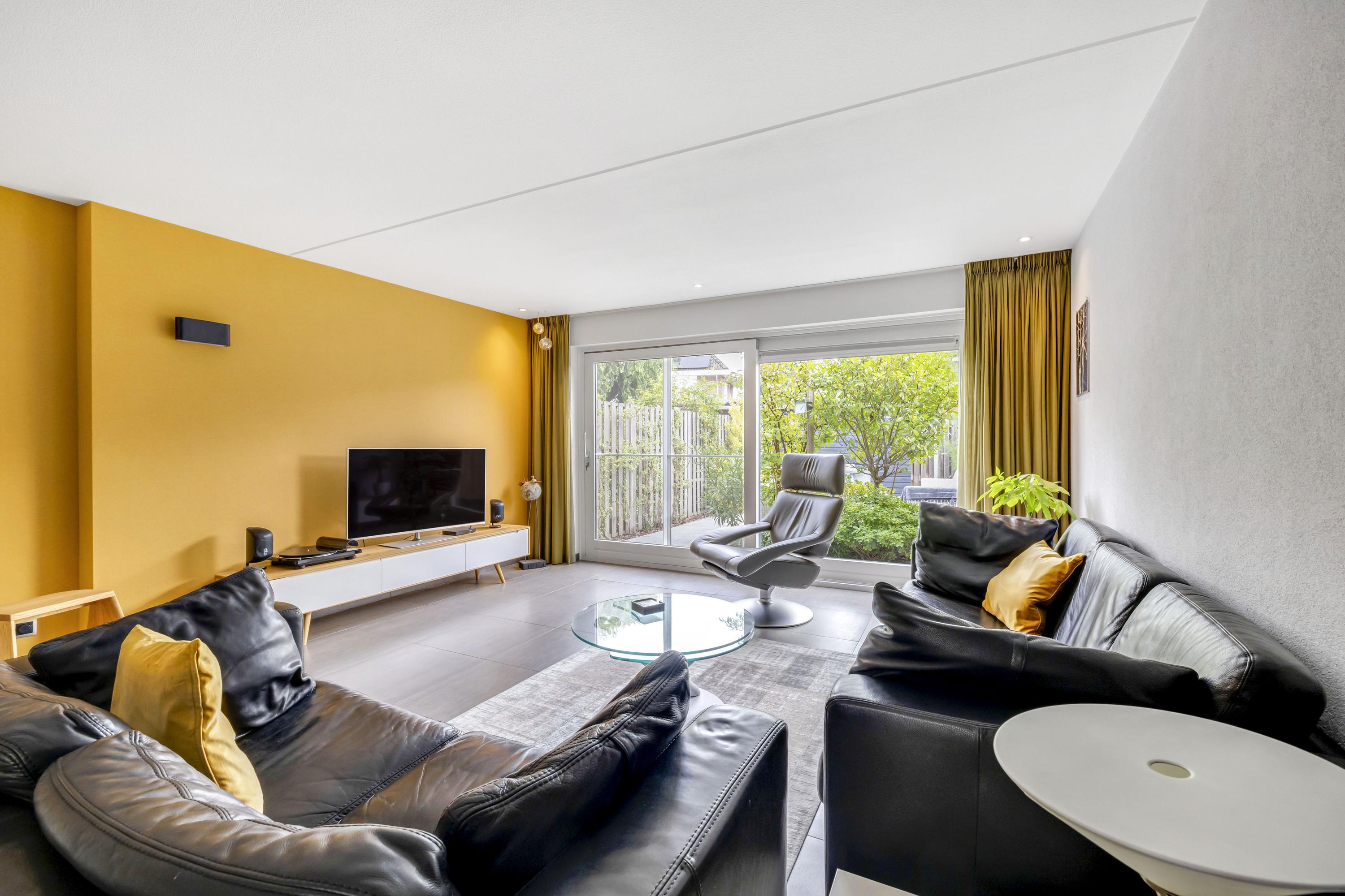 Tussenwoning te koop: Thurleede 5, Barendrecht