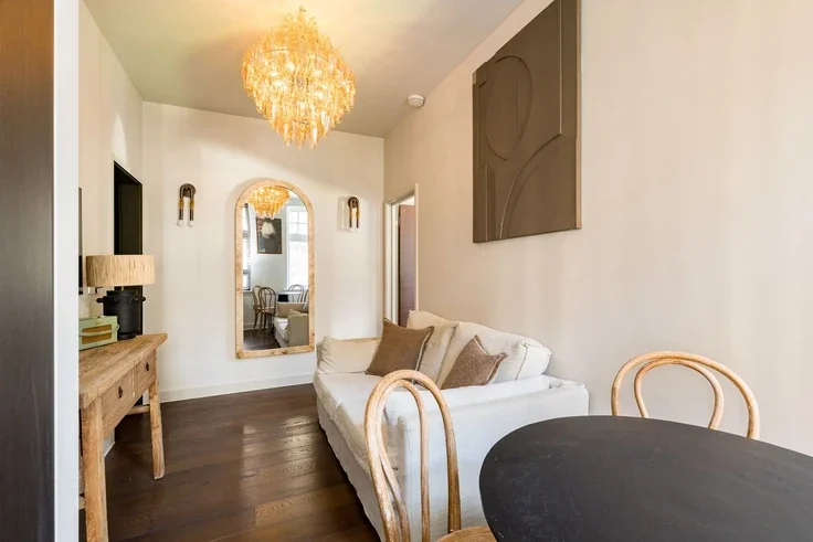 Flat Wardour Street in City of Westminster