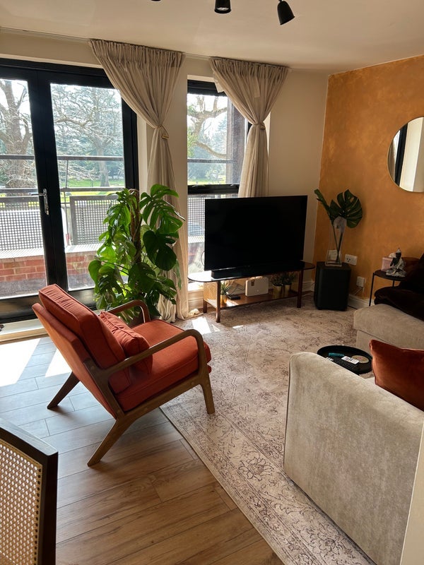 Room Pawson's Road in Greater London