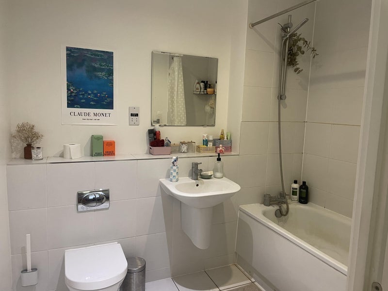 Room Greenwich High Road in Greater London