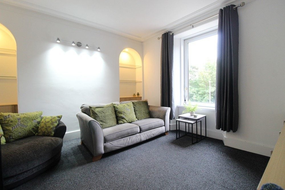 Flat Chestnut Row in Aberdeen City