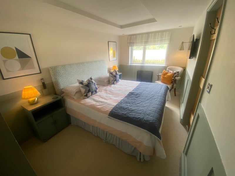 Room Mainwaring Road in Over Peover