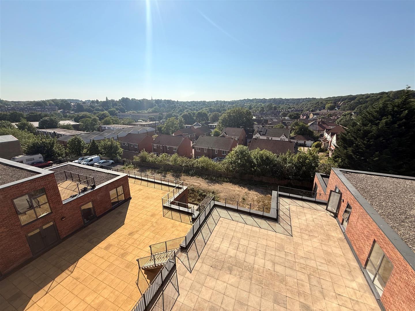 Flat Stonegate Road in Leeds