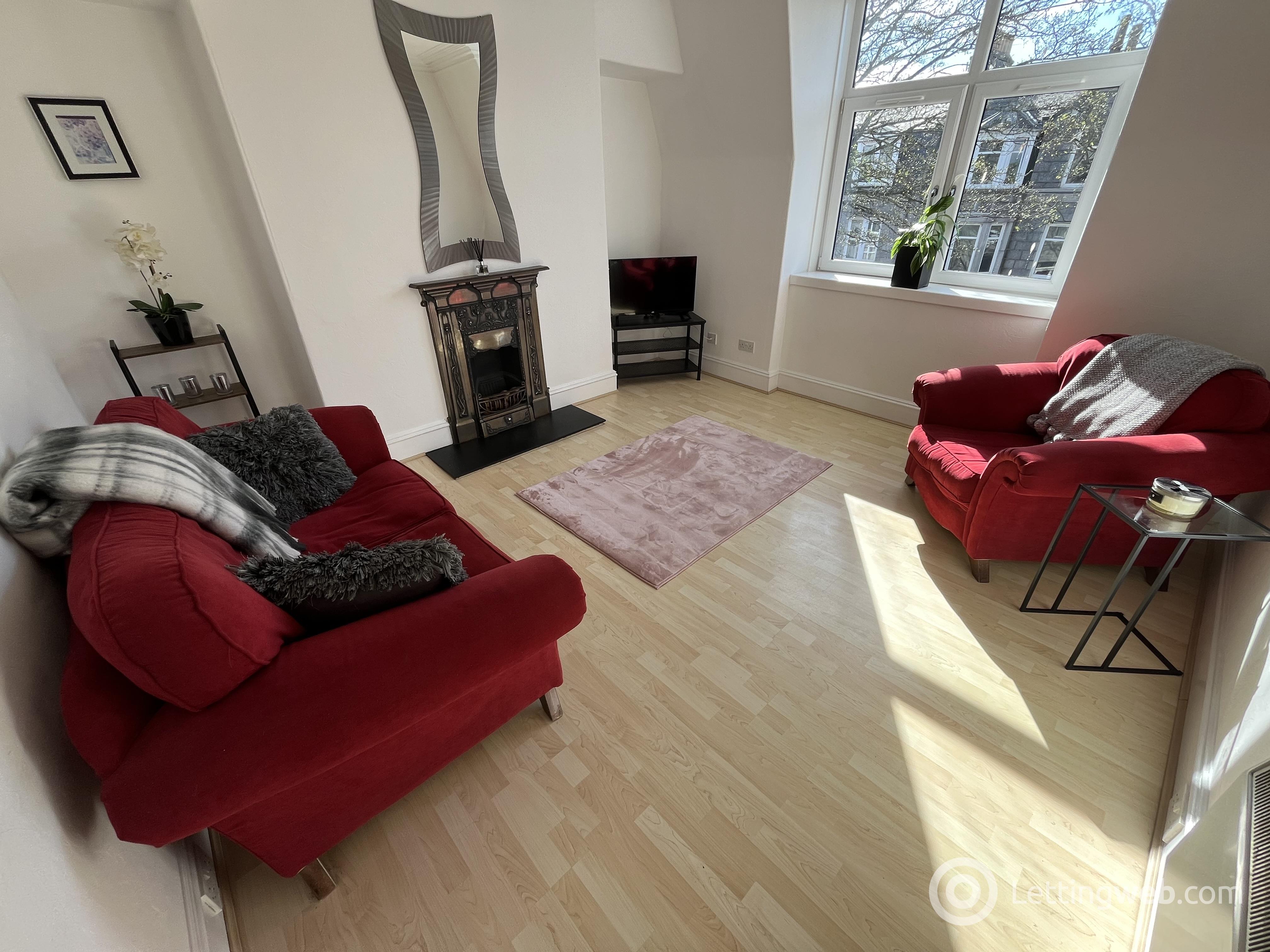 Flat Union Grove in Aberdeen City