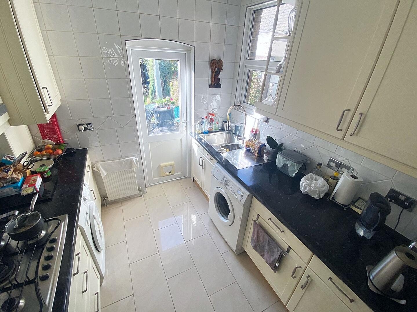 Room Wavertree Road in Greater London