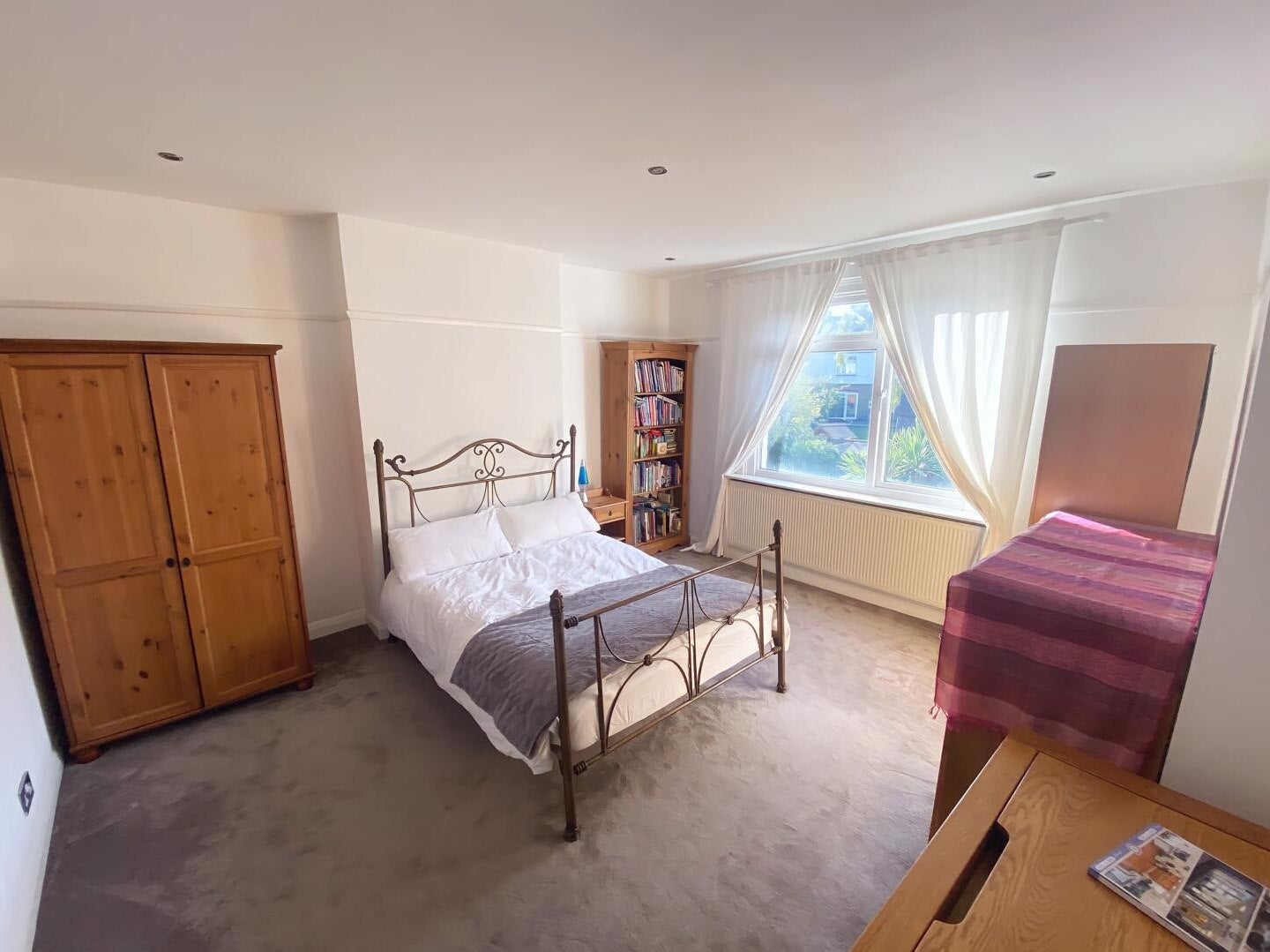Room Wavertree Road in Greater London