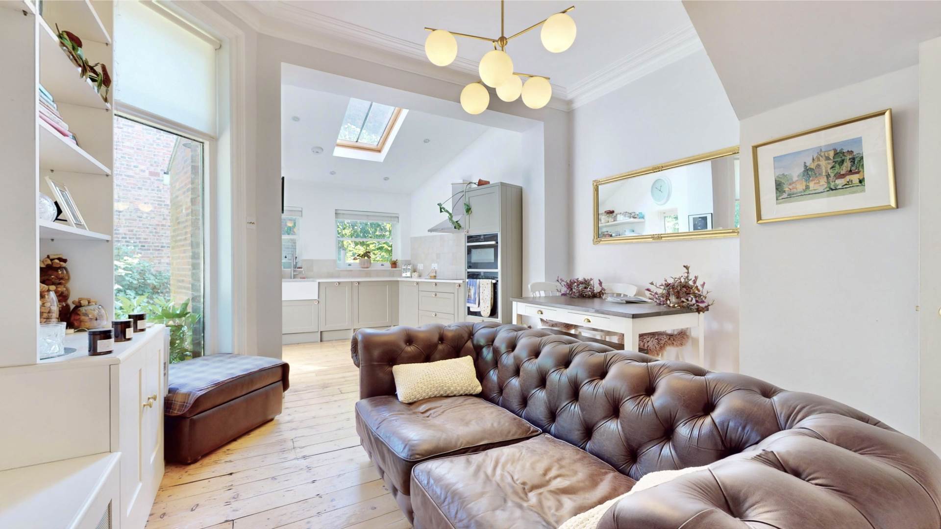 Flat Langdon Park Road in Greater London