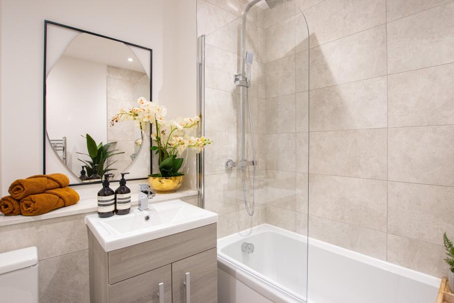 Flat Manorfield in Ashford