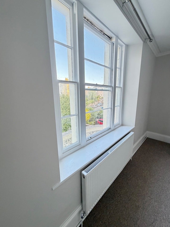 Flat Cotham Brow in Bristol