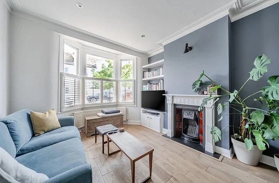 House Steerforth Street in Greater London