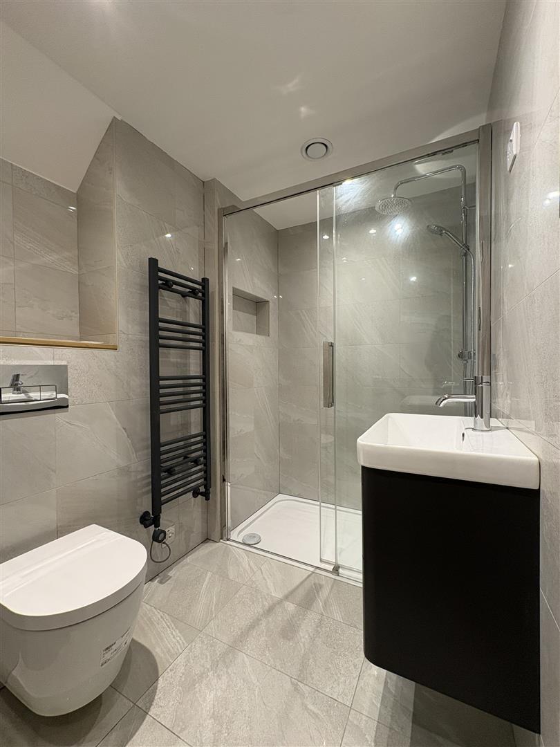 Flat Goldney Road in City of Westminster