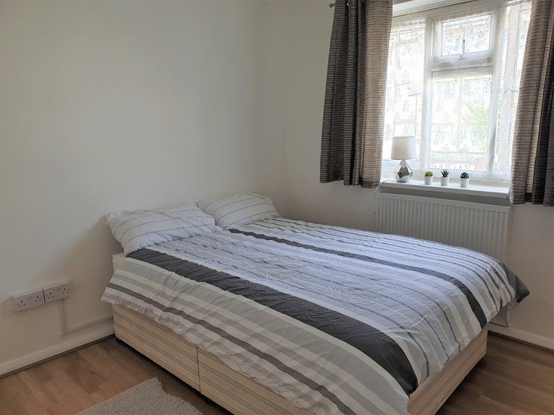 Room Canterbury Terrace in Greater London