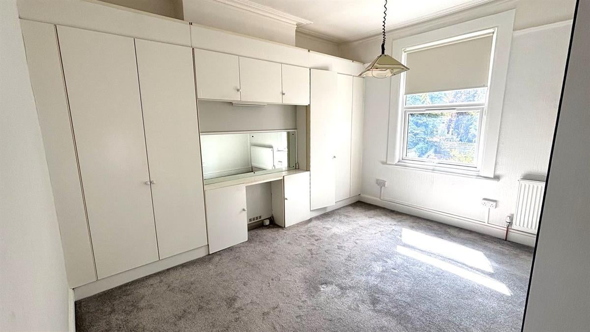 House Lordship Lane in Greater London