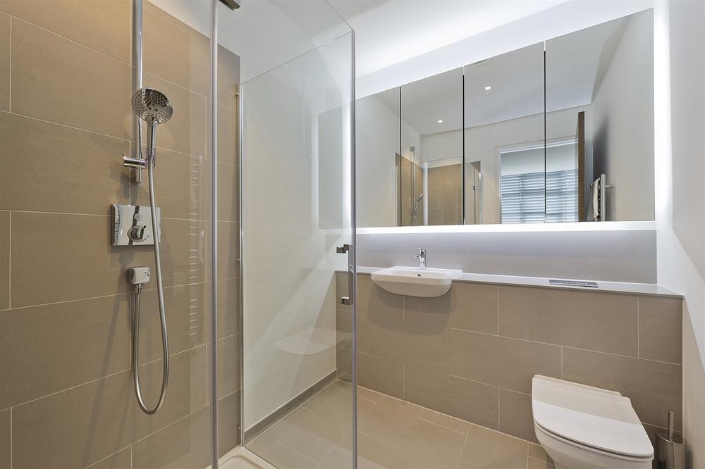 Flat Cambridge Square in City of Westminster