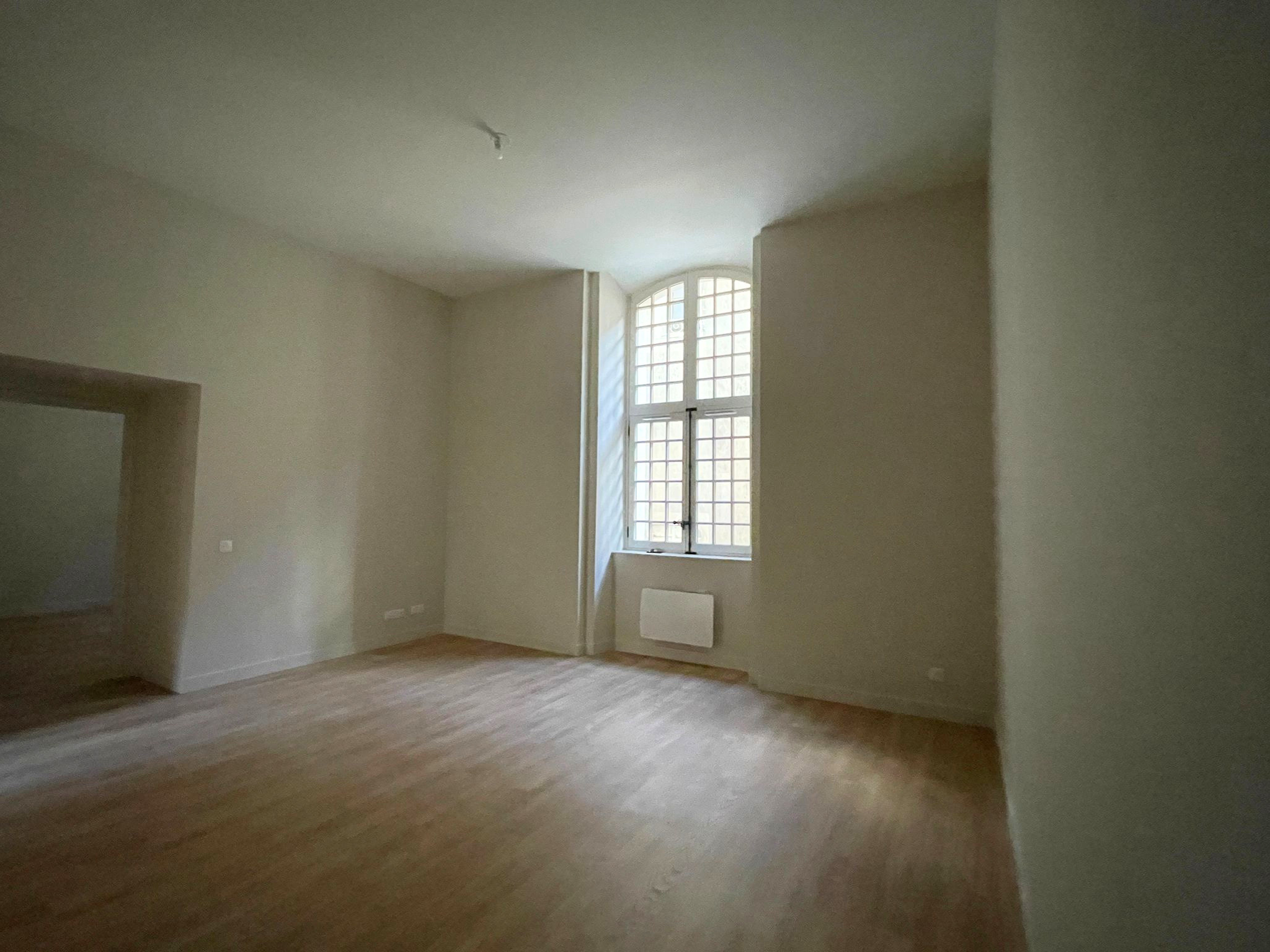 Flat Quai Dillon in Narbonne