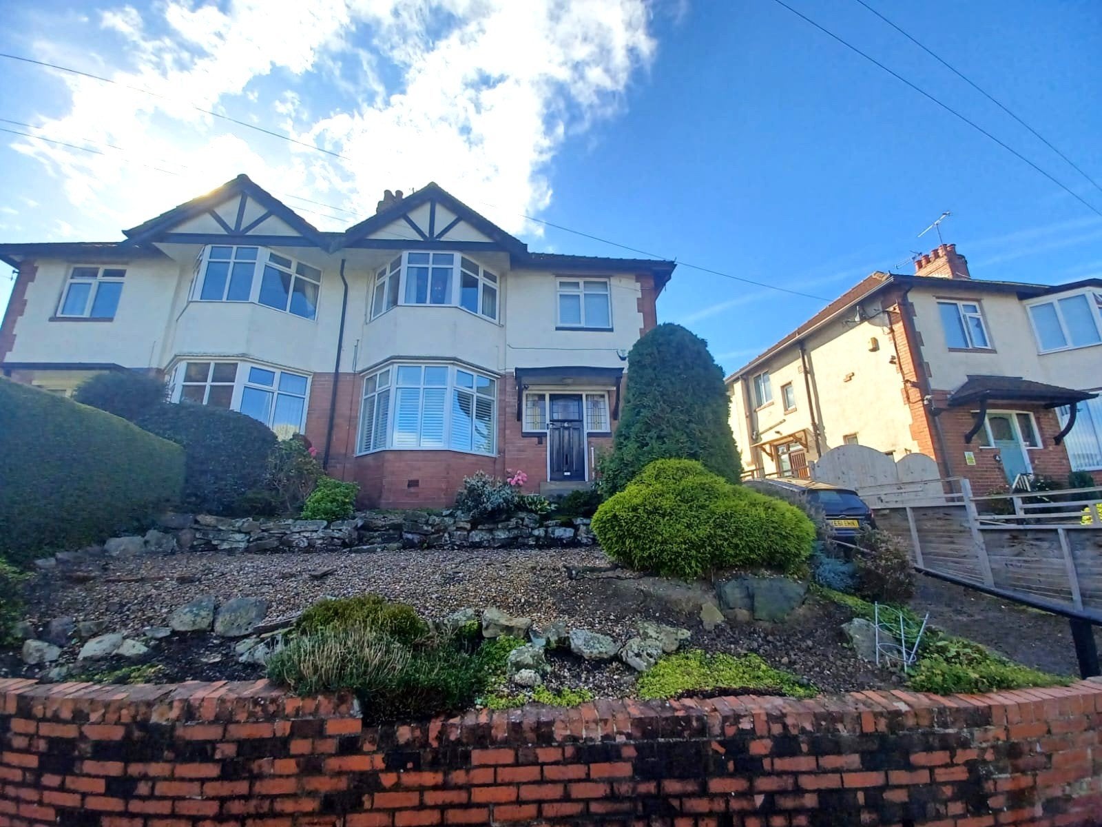 House Shadwell Walk in Leeds