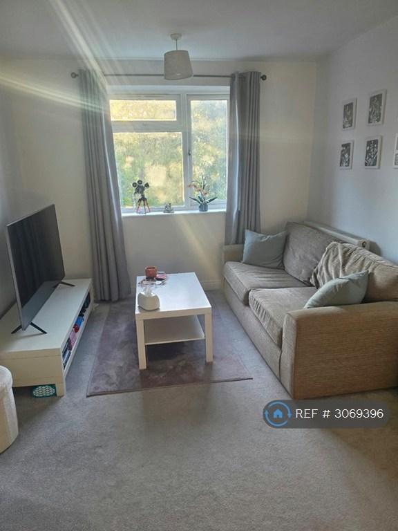 Flat Weybridge Close in Fareham