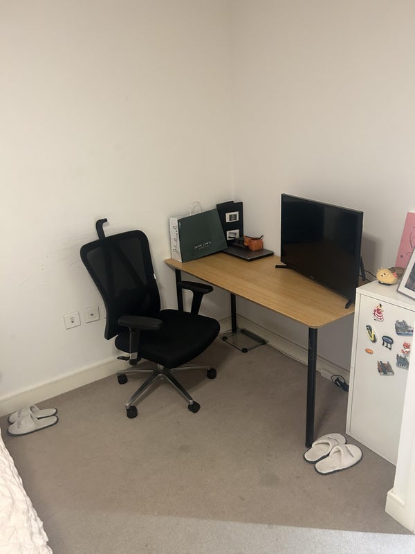 Room Cable Walk in Greater London
