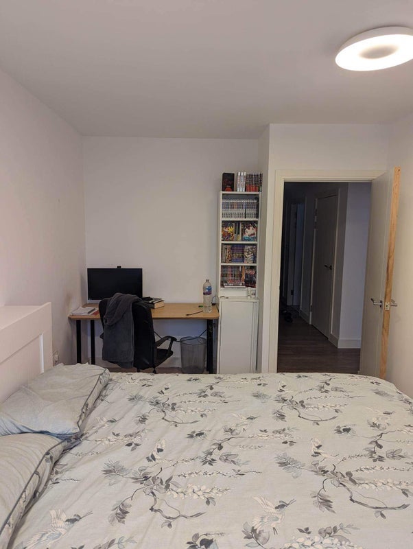 Room Cable Walk in Greater London