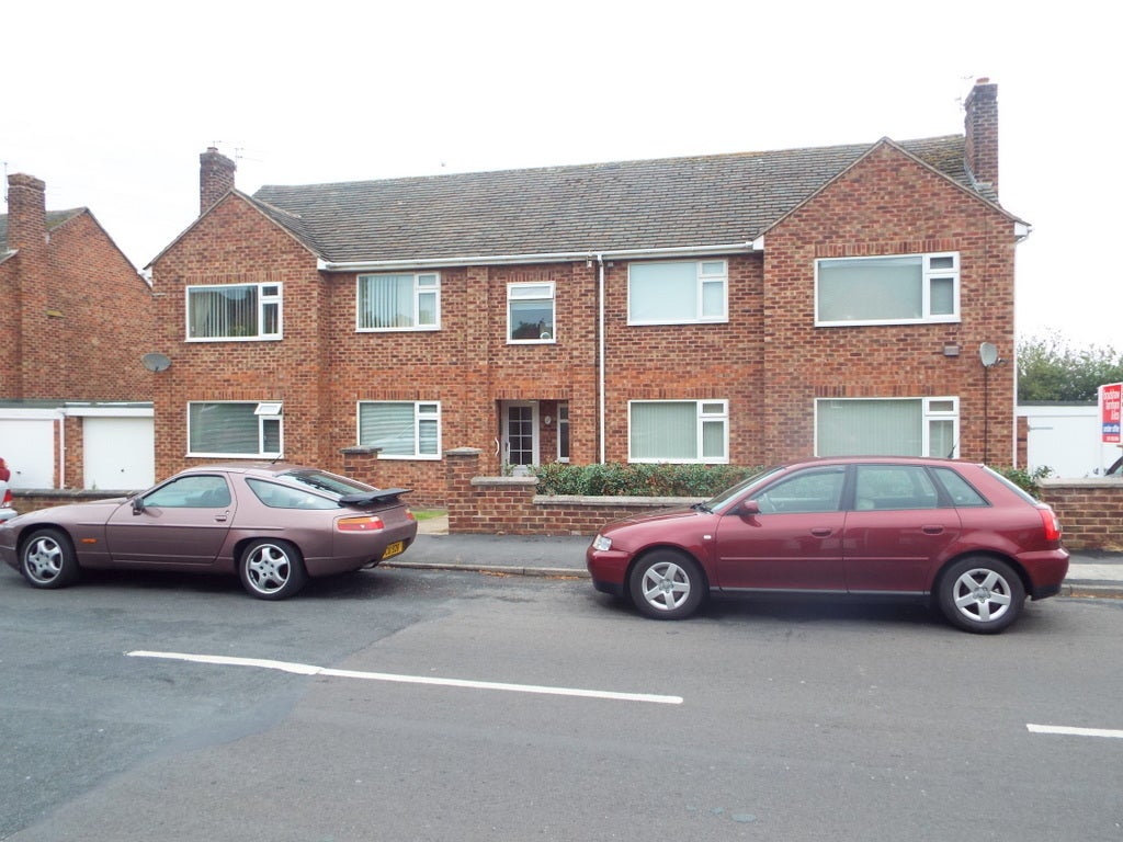 Flat Ennisdale Drive in West Kirby