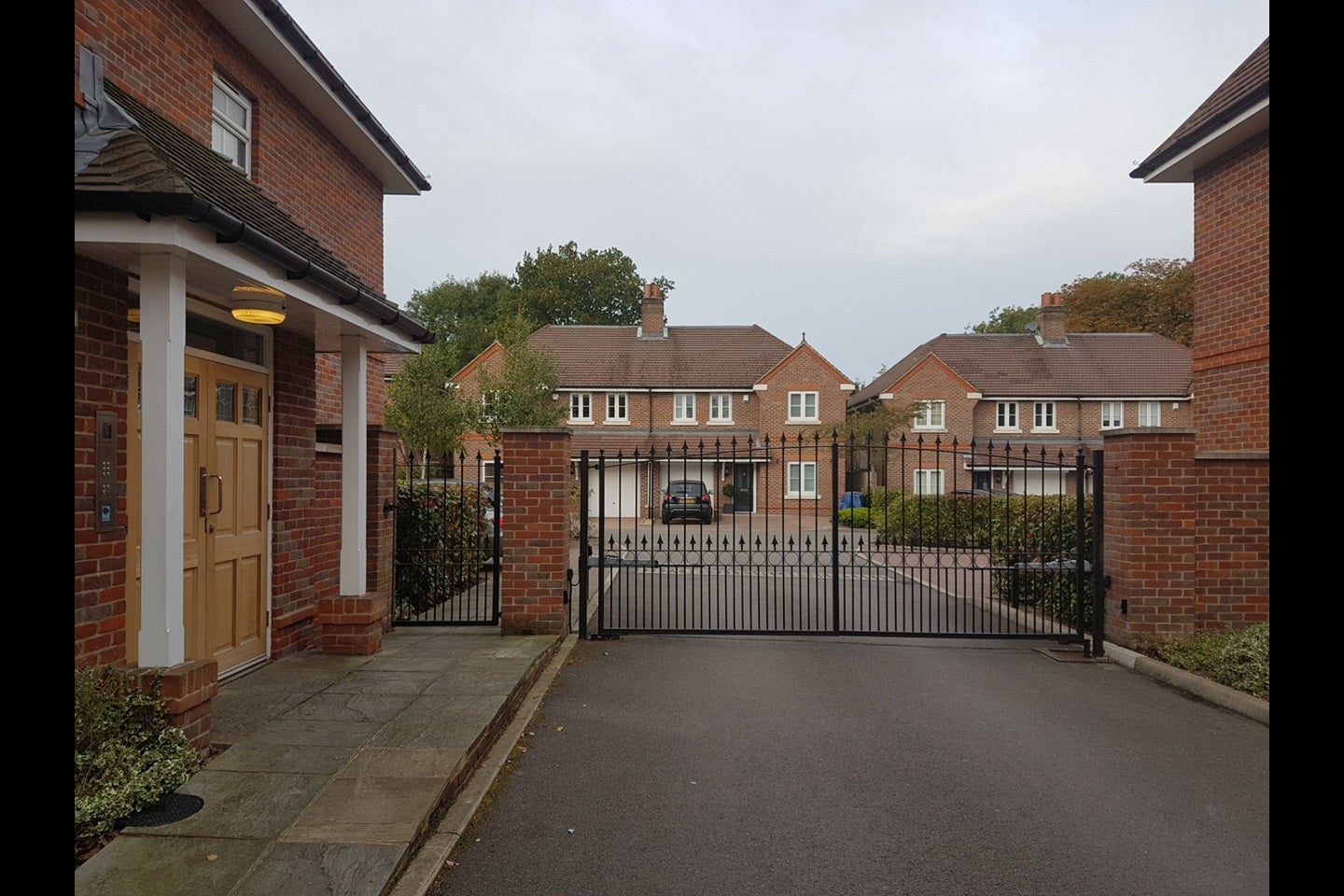 Flat Hurley Close in Reigate and Banstead