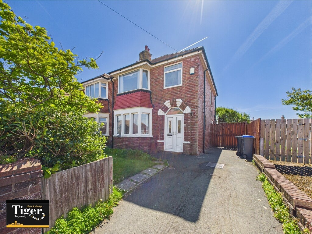 House Woodridge Avenue in Blackpool
