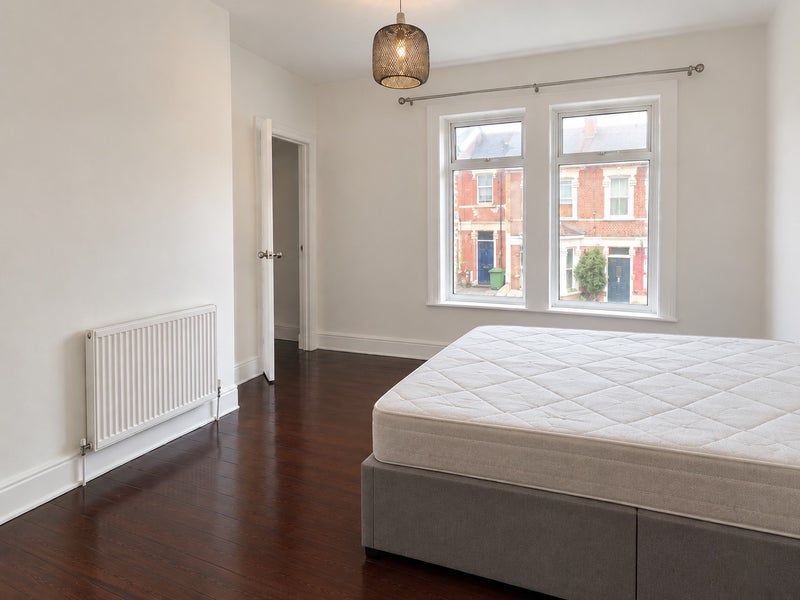 Room Lilstock Avenue in Bristol