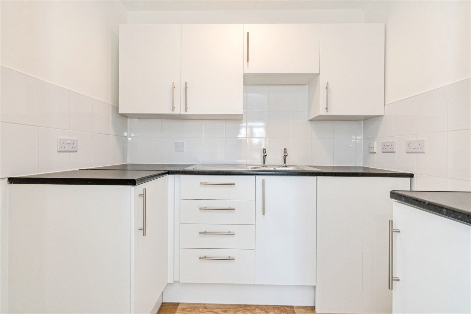Flat Appletree Court in New Forest