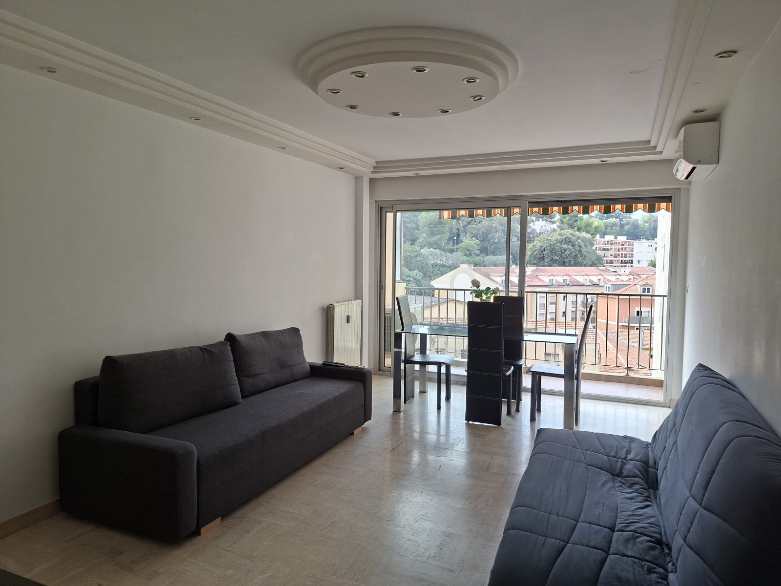 Flat Boulevard du Mont Boron in Nice