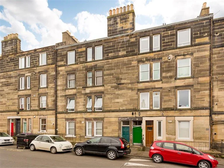 Flat Moat Street in City of Edinburgh