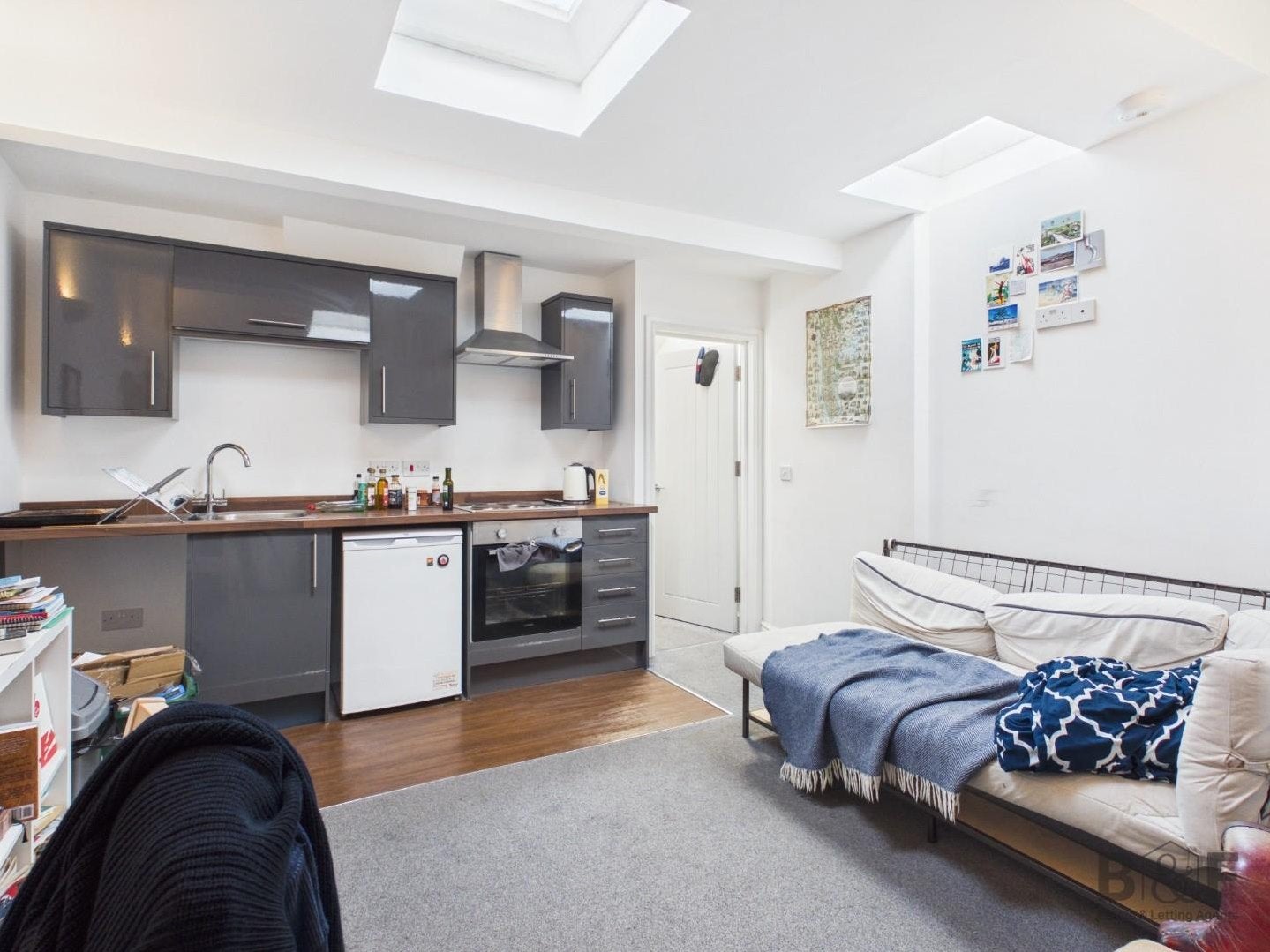 Flat Soundwell Road in Bristol