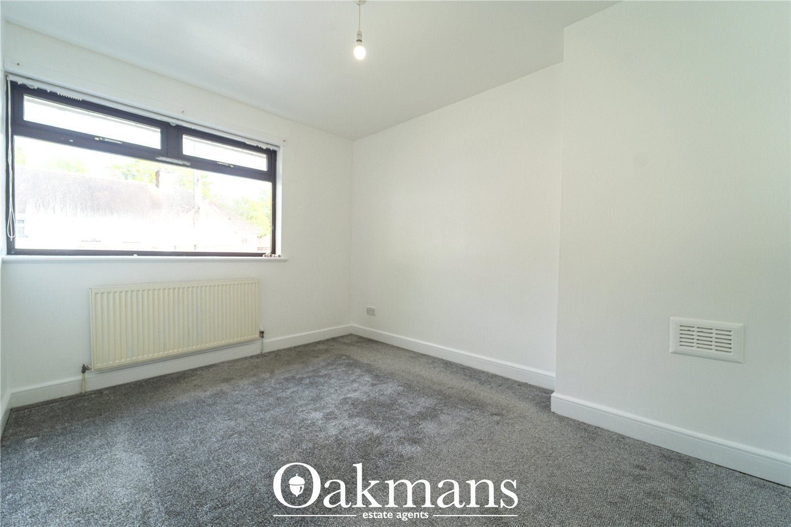 House Harvest Road in Sandwell
