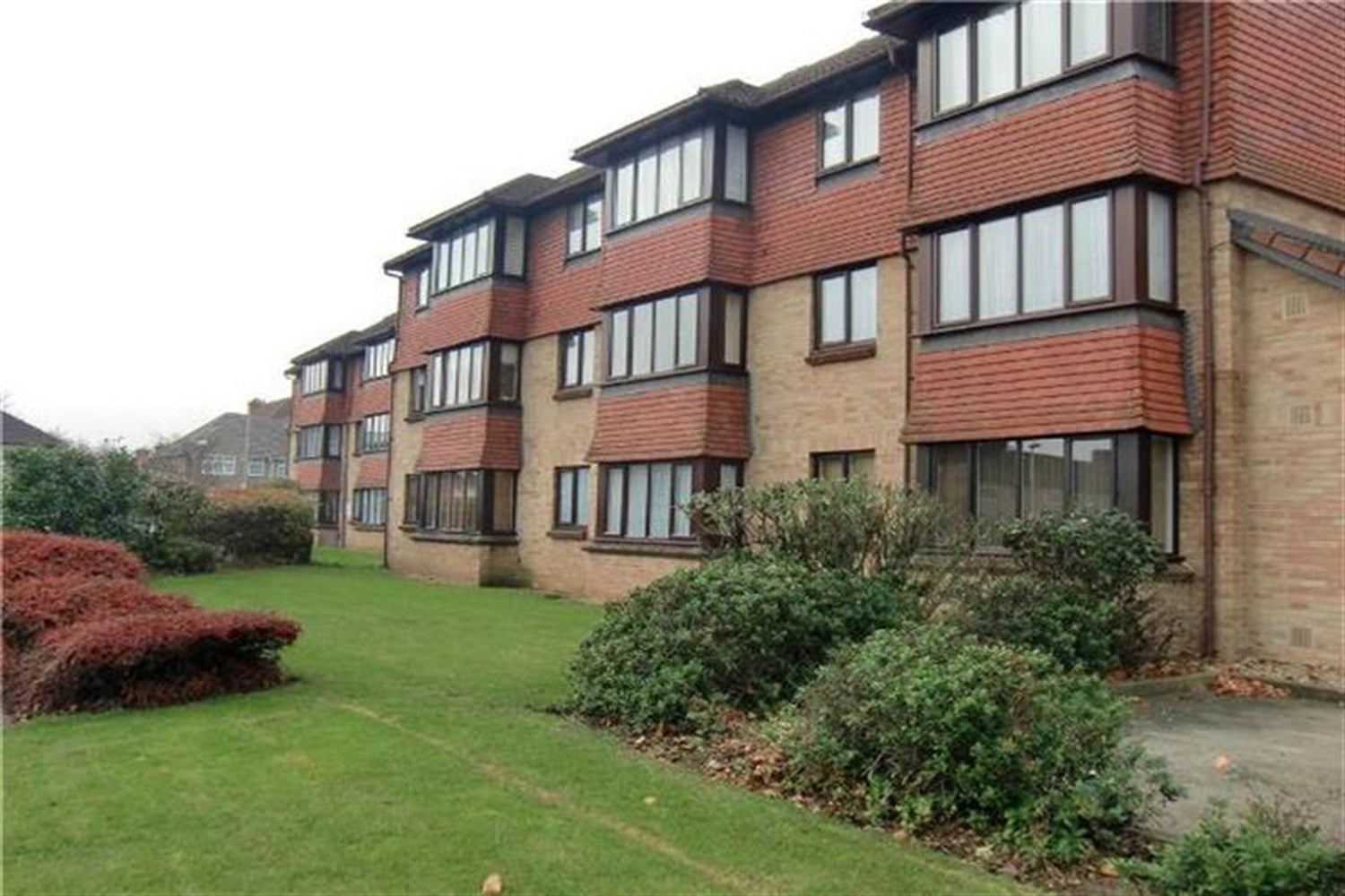 Flat Station Road in Greater London