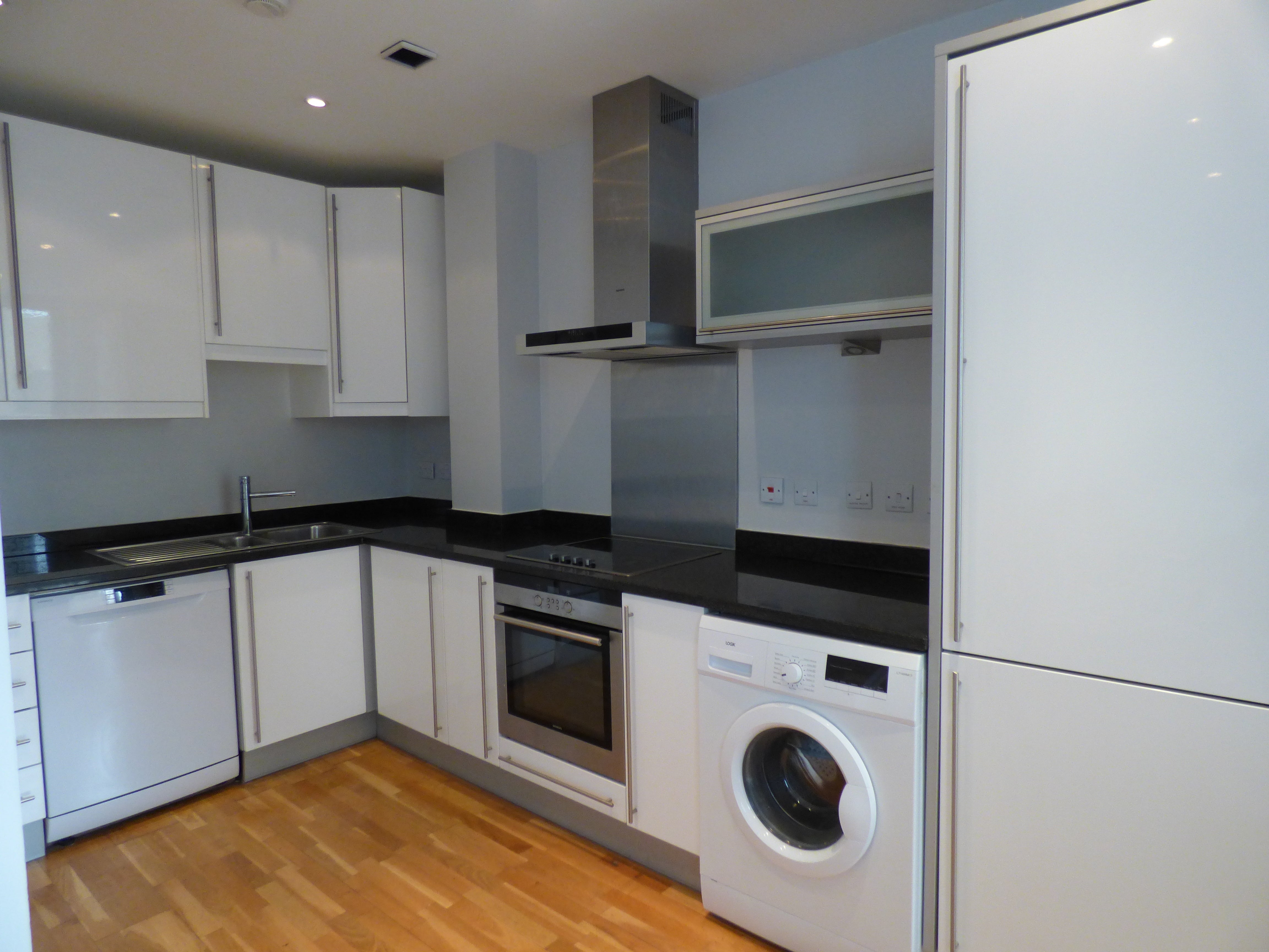 Flat Rumford Place in Liverpool
